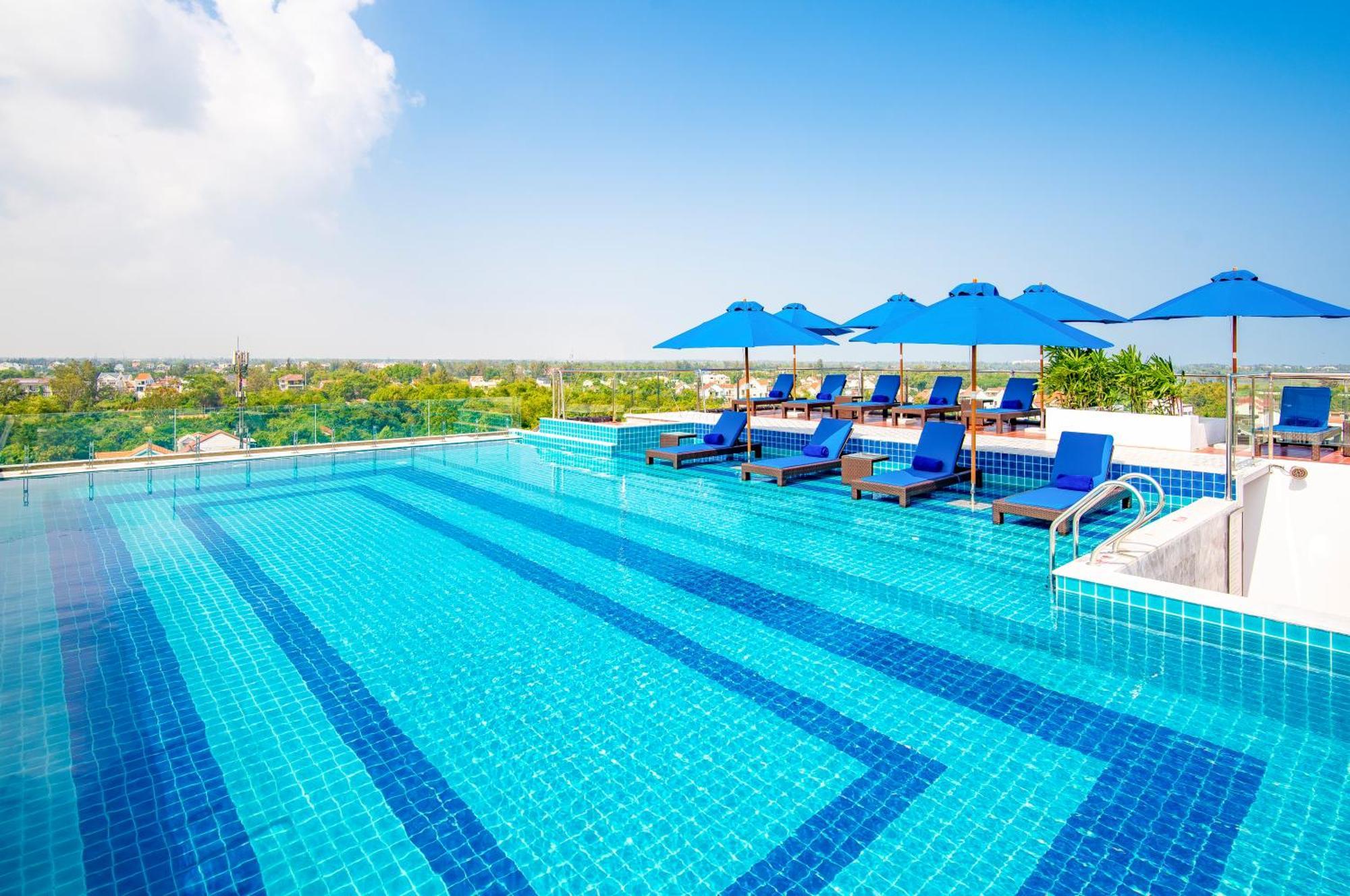 Qualia De Hotel Hoi An - Rooftop Bar City View Екстериор снимка