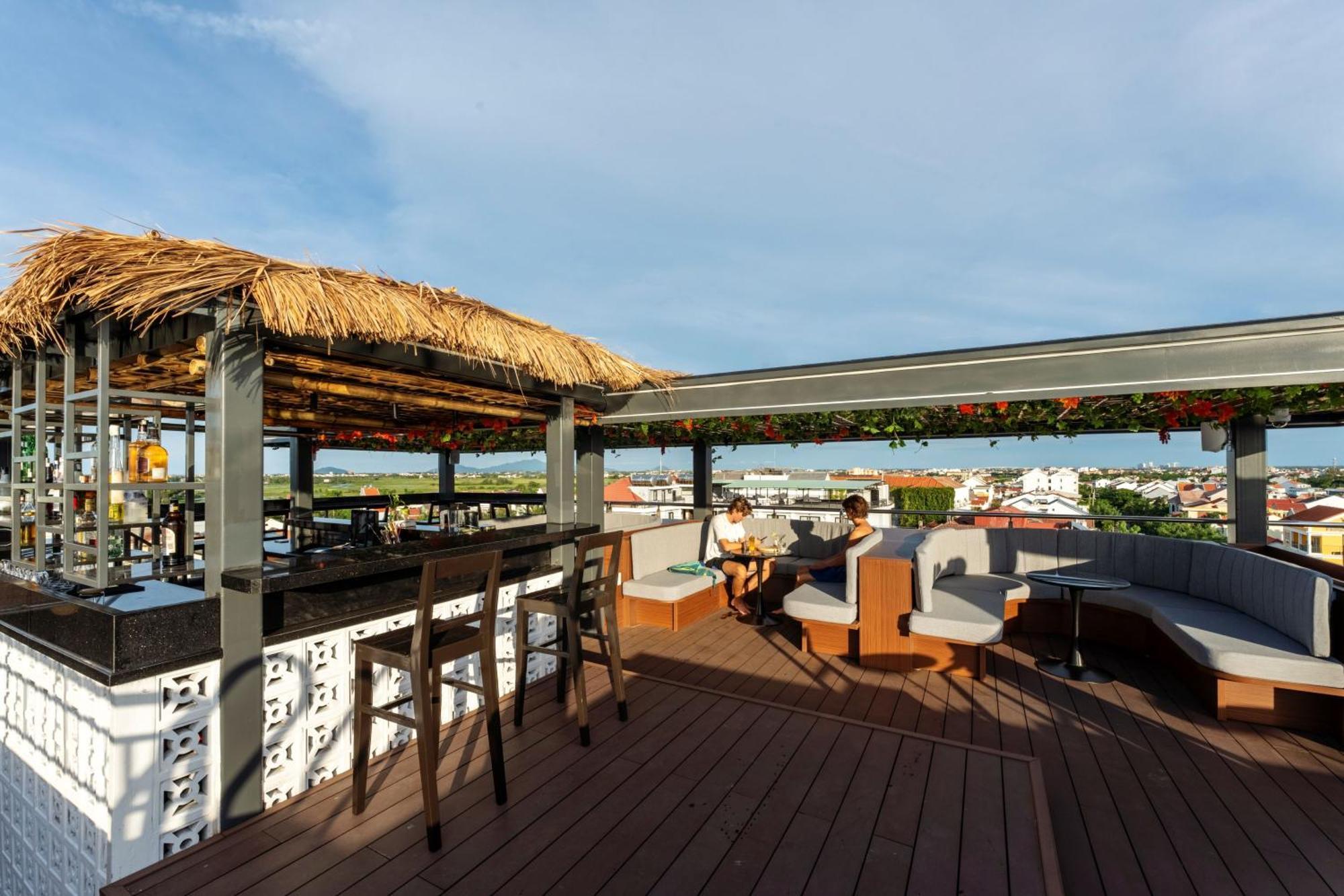 Qualia De Hotel Hoi An - Rooftop Bar City View Екстериор снимка